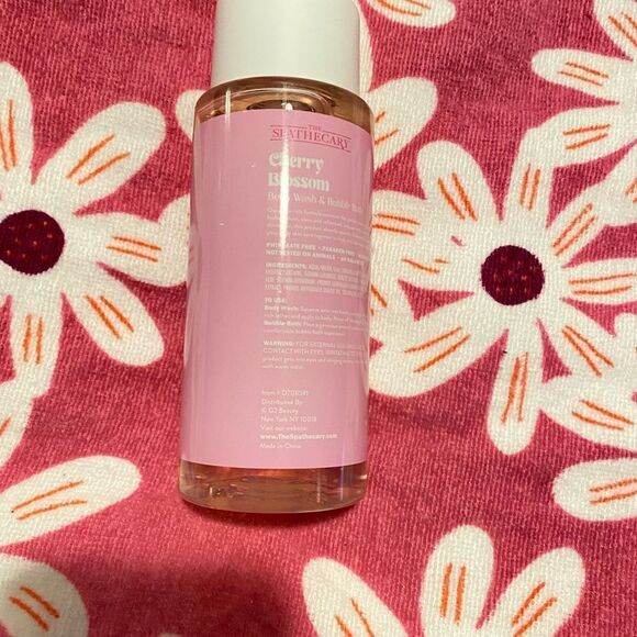🛍️ Spathecary 2in Cherry Blossom Body
Wash and Bubble Bath10 OZ💥 - Picture 5 of 9